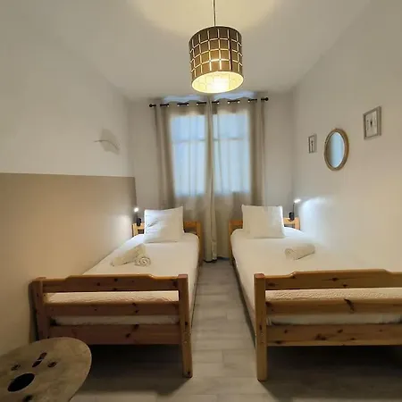 Apartment Bel Appartement-foire Expo-4 Pers-parking Gratuit